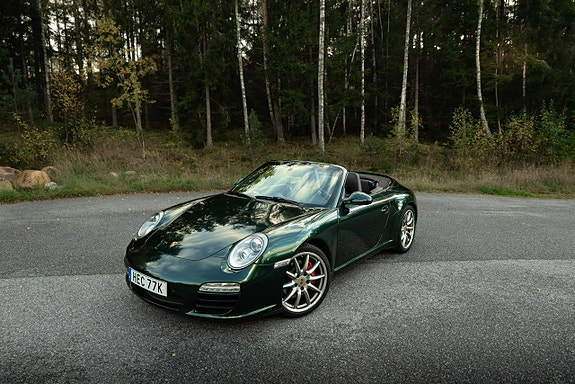 Porsche 911 2 of 5