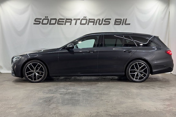 Mercedes-Benz E220 3 of 24