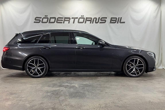 Mercedes-Benz E220 5 of 24