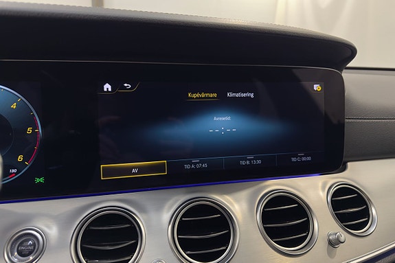 Mercedes-Benz E220 18 of 24