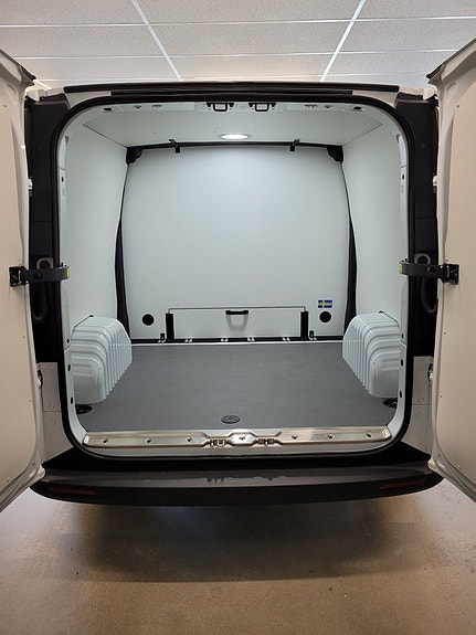 Maxus Deliver 7 28 of 30