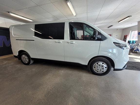 Maxus Deliver 7 5 of 30