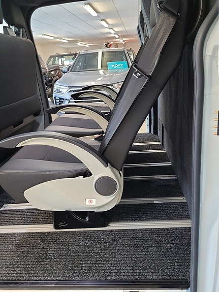 Maxus Deliver 7 25 of 30