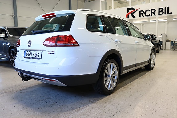 Volkswagen Golf Alltrack 4 of 21