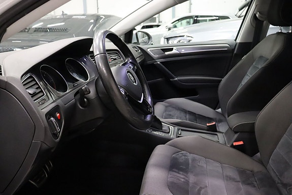 Volkswagen Golf Alltrack 21 of 21