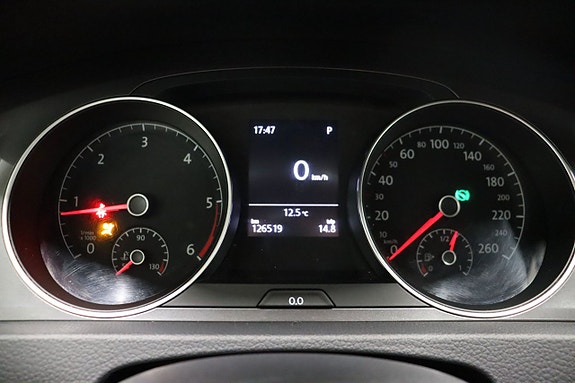 Volkswagen Golf Alltrack 14 of 21