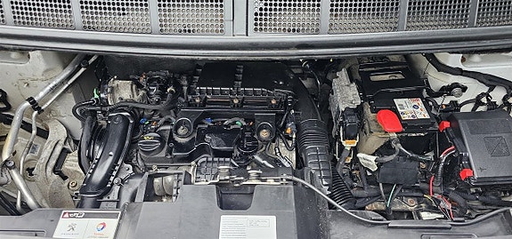 Peugeot Expert 15 of 17
