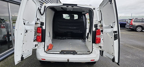 Peugeot Expert 8 of 17