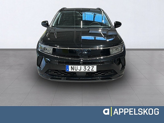 Opel Grandland 2 of 5