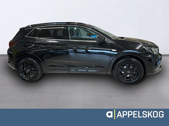 Opel Grandland 4 of 5