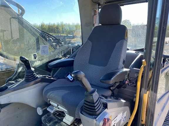 Volvo EC 360 CL 5 of 5