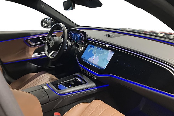 Mercedes-Benz E300 e 11 of 13