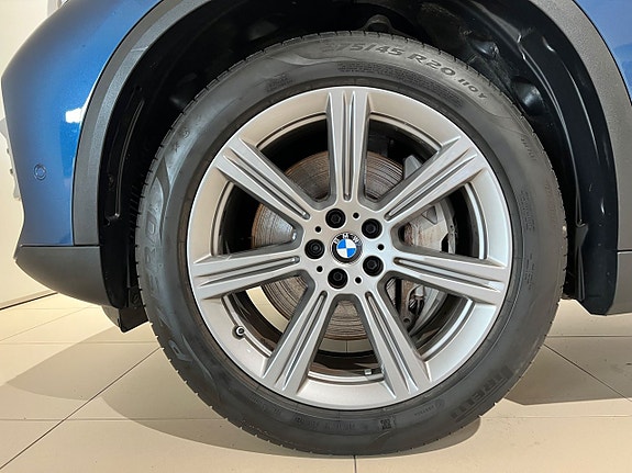 BMW X5 3 of 18