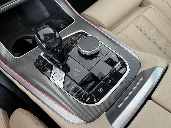 BMW X5 10 of 16