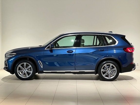BMW X5 2 of 18
