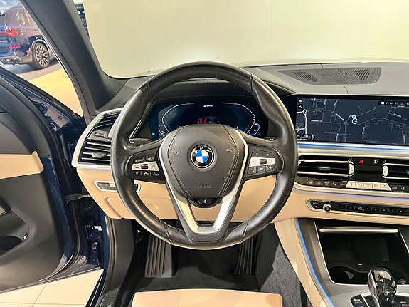 BMW X5 12 of 18