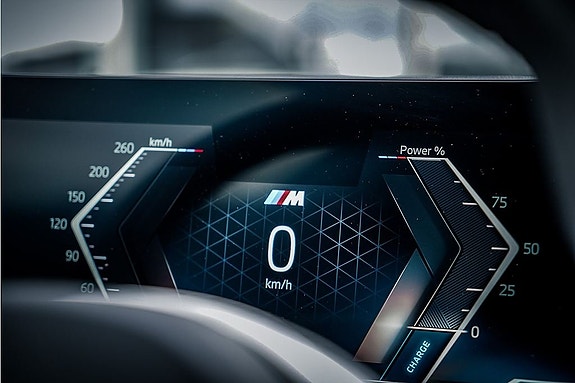 BMW 330e 20 of 24