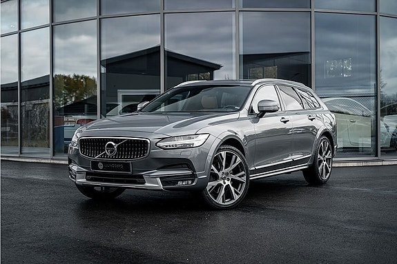Volvo V90 Cross Country