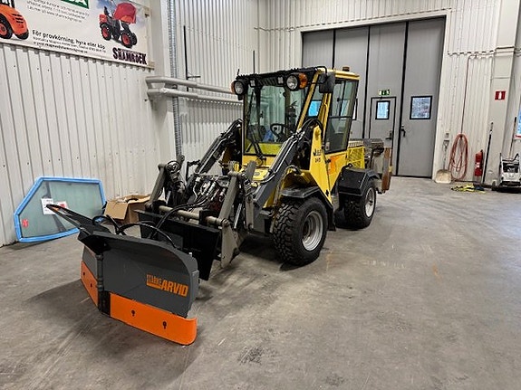 Wille 345 redskapsbärare