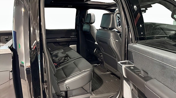 Ford F-150 5 of 5