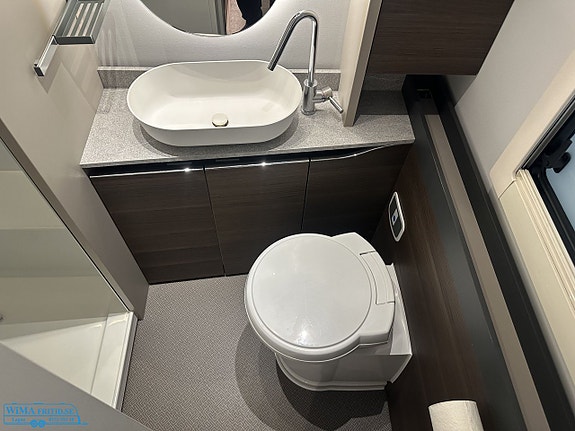 Adria ALPINA 753 UP 13 of 21