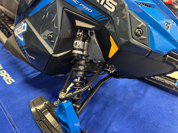 Polaris 650 Voyageur Nordic Pro 155 7S - 26 5 of 11
