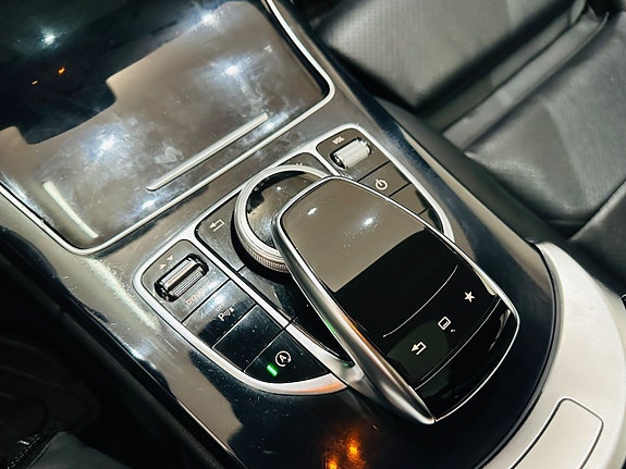 Mercedes-Benz C220 d 20 of 20