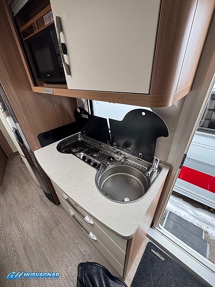 Hobby 560 KMFE DE LUXE *ALDE* 4 of 8