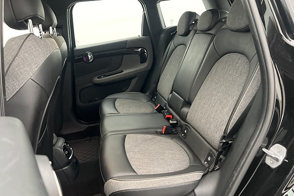 MINI Countryman Cooper SE 27 of 30