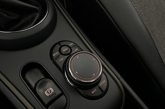 MINI Countryman Cooper SE 24 of 30