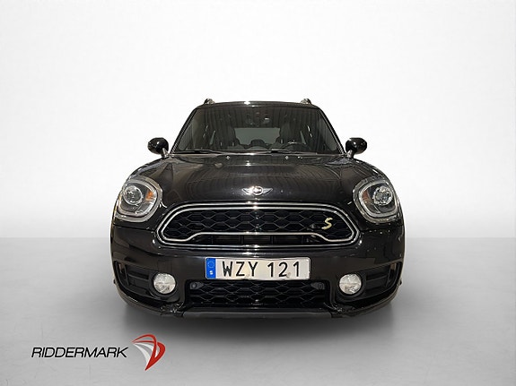 MINI Countryman Cooper SE 2 of 5