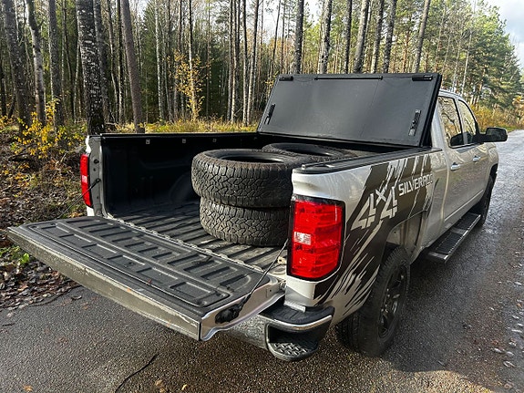 Chevrolet Silverado 1500 7 of 20