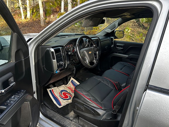Chevrolet Silverado 1500 16 of 20