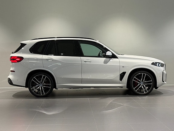 BMW X5 3 of 5