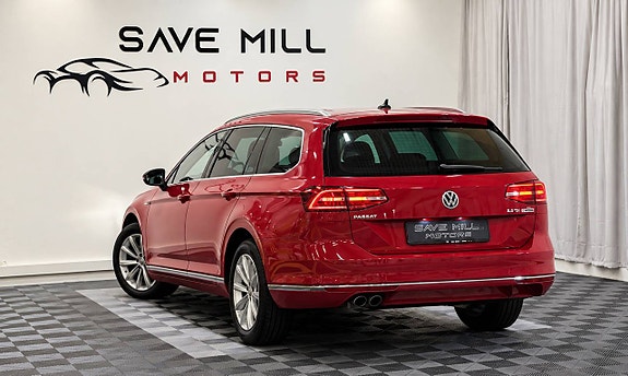 Volkswagen Passat 4 of 13