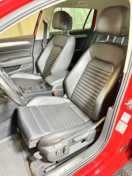 Volkswagen Passat 5 of 5