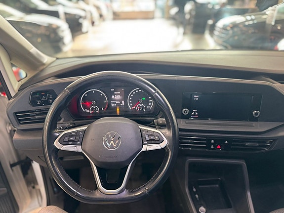 Volkswagen Caddy Maxi 11 of 14