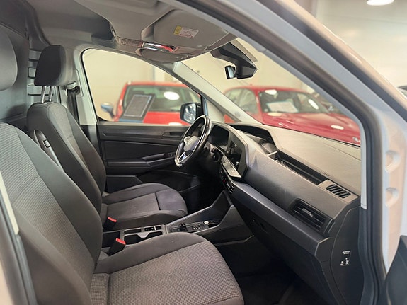 Volkswagen Caddy Maxi 8 of 14