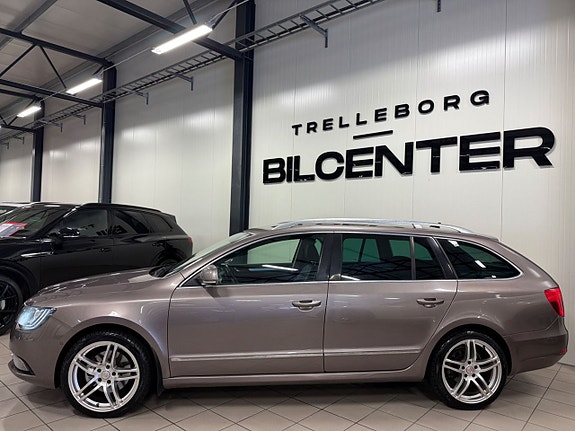 Skoda Superb 3 of 5