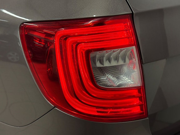 Skoda Superb 5 of 5