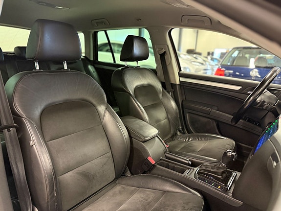Skoda Superb 18 of 24