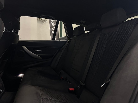 BMW 335d 19 of 20