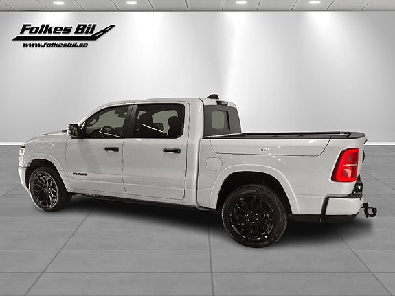 Dodge RAM 1500 4 of 5
