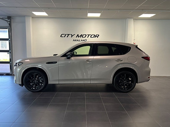 Mazda CX-60 2 of 6