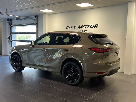 Mazda CX-60 3 of 6