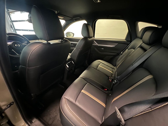 Mazda CX-60 5 of 6