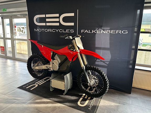 Stark Varg MX 1.2 2 of 6