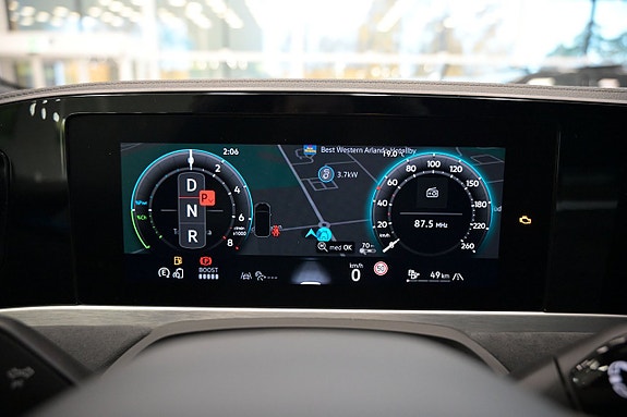 Volkswagen Passat 14 of 27