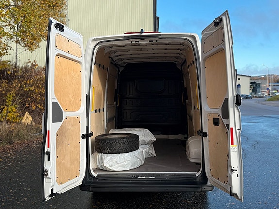 Volkswagen Crafter 35 8 of 11
