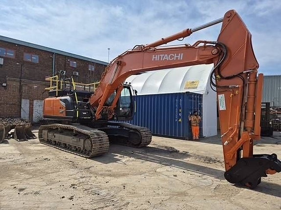 Hitachi ZX 300 LC-7 , SÄLJES